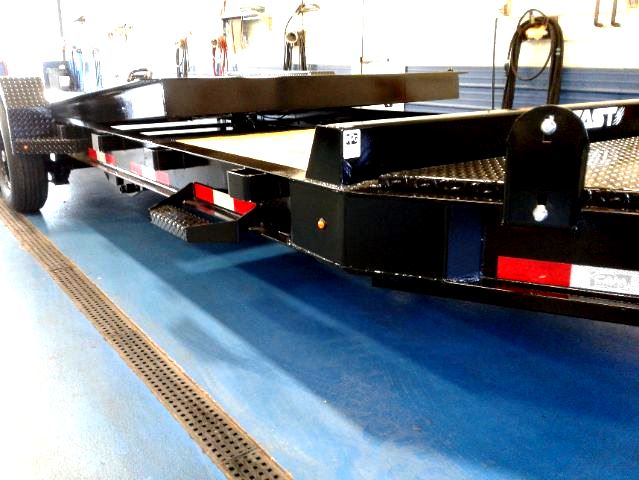 Metzler Trailer Cam 20ft I beam Frame Tilt Side Metzler Trailer Cam 20ft I beam Frame Tilt Side