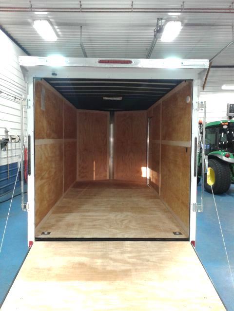 Homesteader Intrepid 7x16 V-Nose OHV Package *REAR SPOILER* - Interior