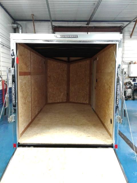 US Cargo 6x12 Slope V-Nose - Interior