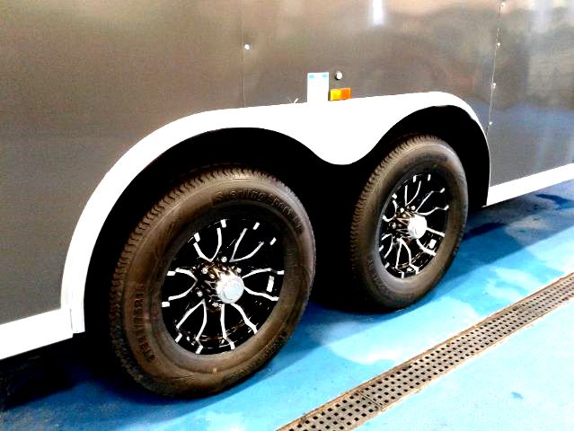 Haulin 8.5x18 Contractor DD Charcoal, Walk on roof. Ladder. Aluminum Wheels.