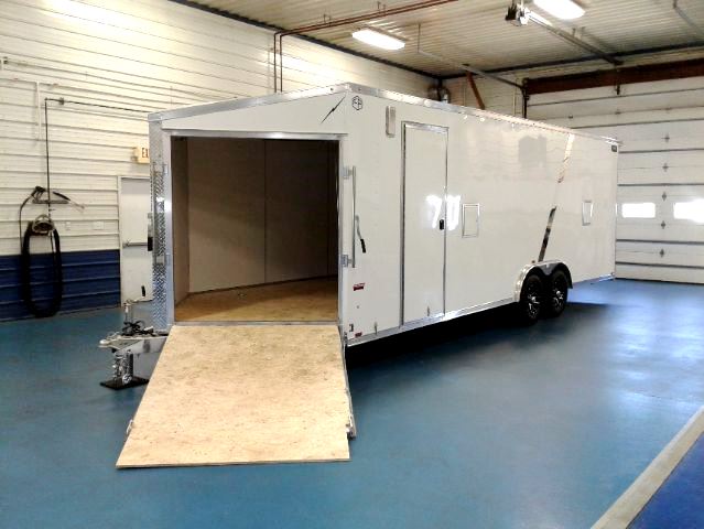 Lightning 24ft Aluminum Frame Power Sport Trailer, 9800 GVW. Rear Spoiler Lightning 24ft Aluminum Frame Power Sport Trailer, 9800 GVW. Rear Spoiler